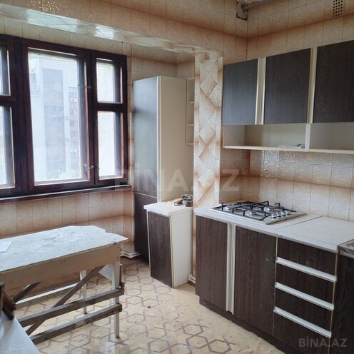 5 otaqlı köhnə tikili - 8-ci mikrorayon q. - 110 m² (9)