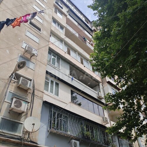 5 otaqlı köhnə tikili - 8-ci mikrorayon q. - 110 m² (3)
