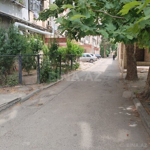5 otaqlı köhnə tikili - 8-ci mikrorayon q. - 110 m² (5)