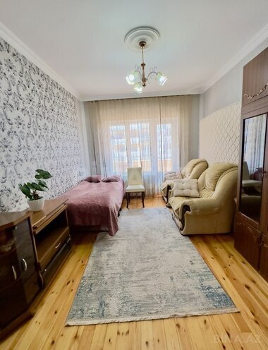 3-комн. вторичка - м. Халглар Достлугу - 94 м² (1)