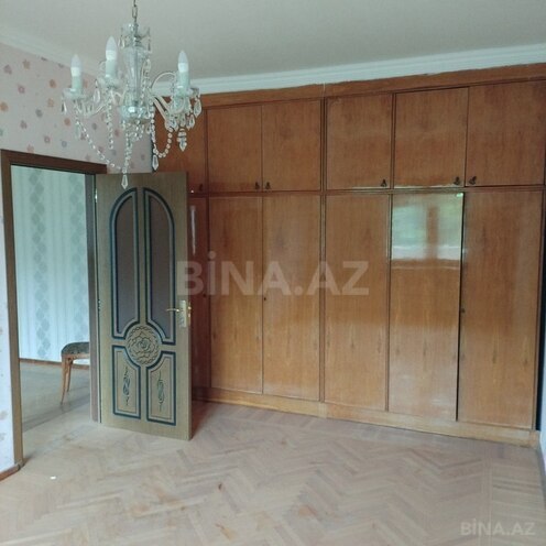 5 otaqlı köhnə tikili - 8-ci mikrorayon q. - 110 m² (17)