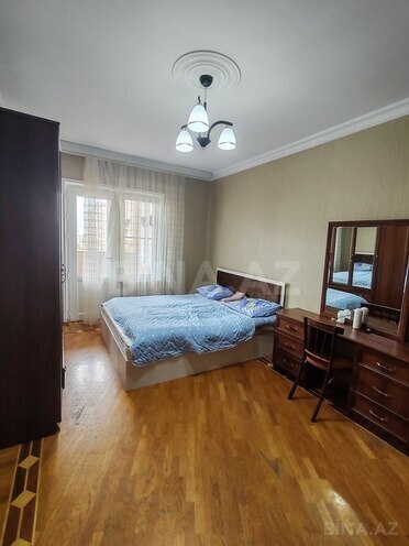 3 otaqlı köhnə tikili - İnşaatçılar m. - 100 m² (6)