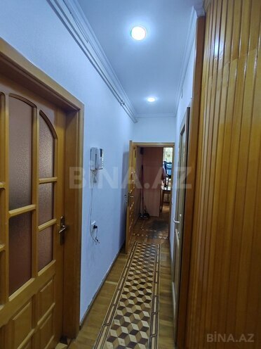 3 otaqlı köhnə tikili - İnşaatçılar m. - 100 m² (11)