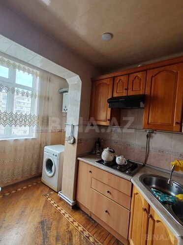 3 otaqlı köhnə tikili - İnşaatçılar m. - 100 m² (4)