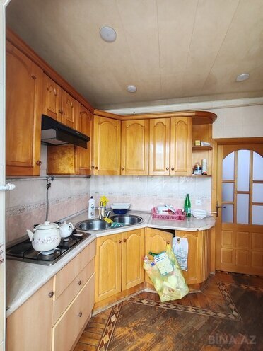 3 otaqlı köhnə tikili - İnşaatçılar m. - 100 m² (3)