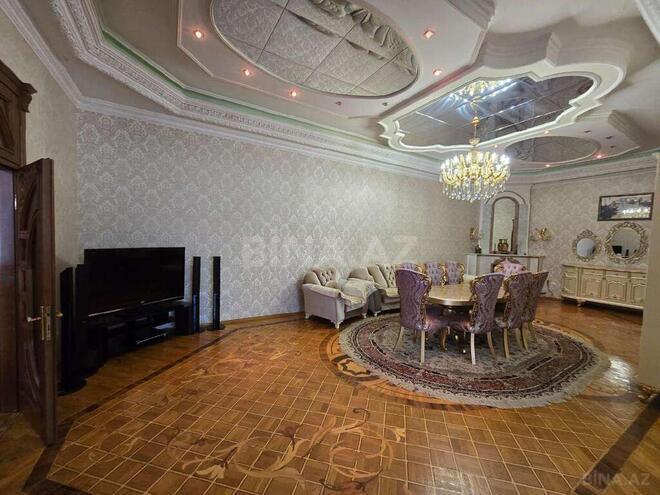 11 otaqlı həyət evi/bağ evi - Nəsimi m. - 562 m² (11)