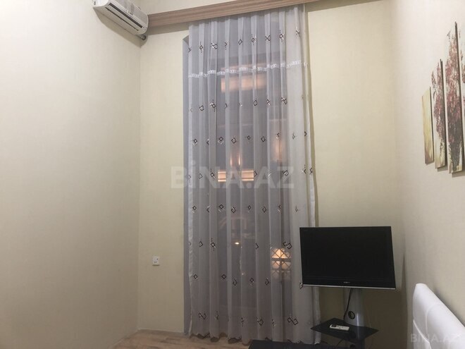 3-комн. вторичка - м. Сахил - 50 м² (14)