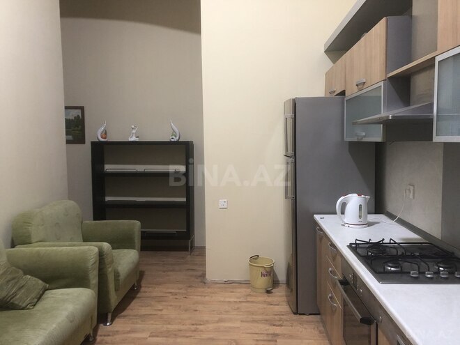 3-комн. вторичка - м. Сахил - 50 м² (12)