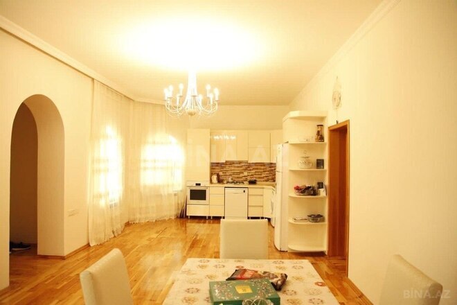 3 otaqlı həyət evi/bağ evi - Albalılıq q. - 152 m² (6)