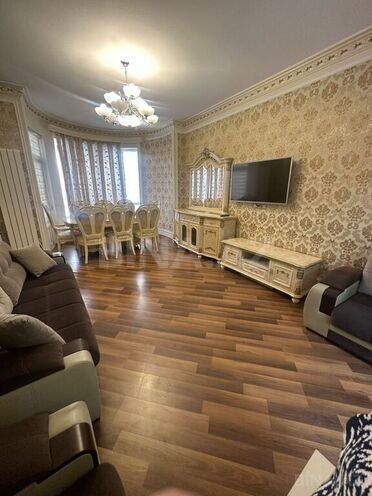 2 otaqlı yeni tikili - 8 Noyabr m. - 98 m² (2)