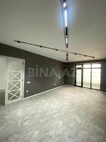 3-комн. новостройка - м. 8 ноября - 142.5 м² (17)
