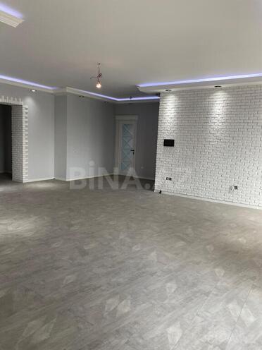3-комн. новостройка - м. 8 ноября - 142.5 м² (22)