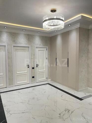 3-комн. новостройка - м. 8 ноября - 145 м² (13)
