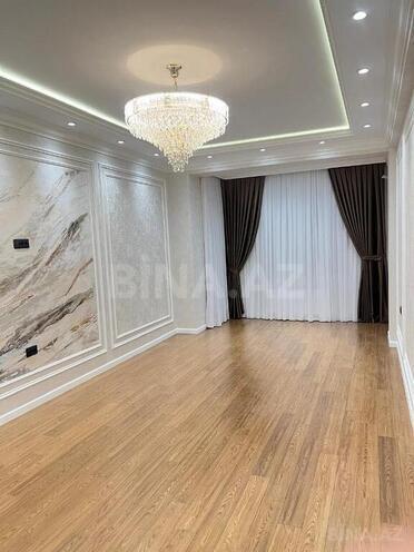3-комн. новостройка - м. 8 ноября - 145 м² (1)