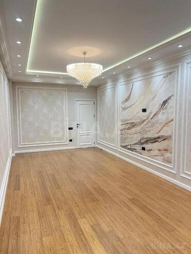 3-комн. новостройка - м. 8 ноября - 145 м² (3)