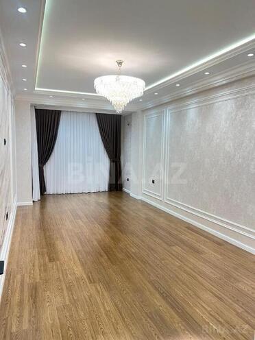 3-комн. новостройка - м. 8 ноября - 145 м² (2)