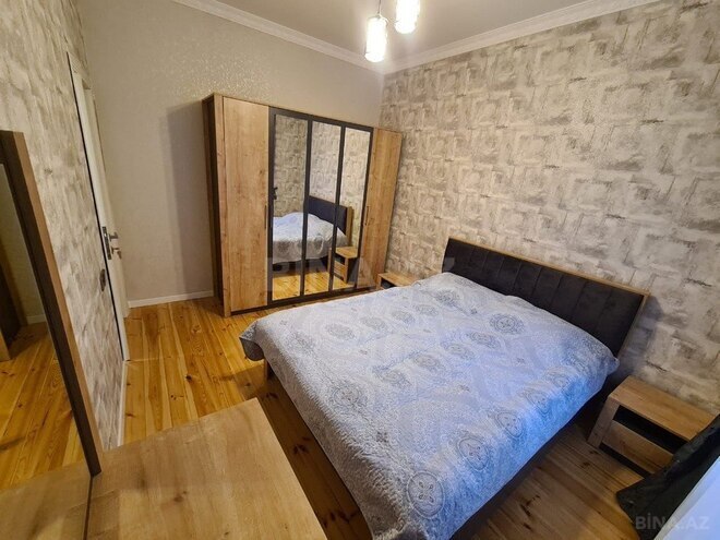 5 otaqlı həyət evi/bağ evi - Qəbələ - 230 m² (18)