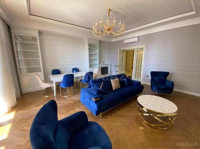 İcarəyə verilir 3 otaqlı yeni tikili 175 m², 28 May m., photo 1 from 31