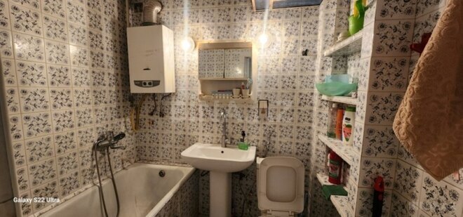 3-комн. вторичка - м. Иншаатчылар - 70 м² (12)