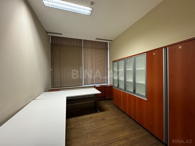 9-комн. офис - м. 28 мая - 300 м² (6)