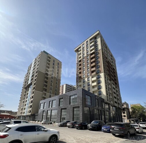 4 otaqlı yeni tikili - Şah İsmayıl Xətai m. - 180 m² (1)
