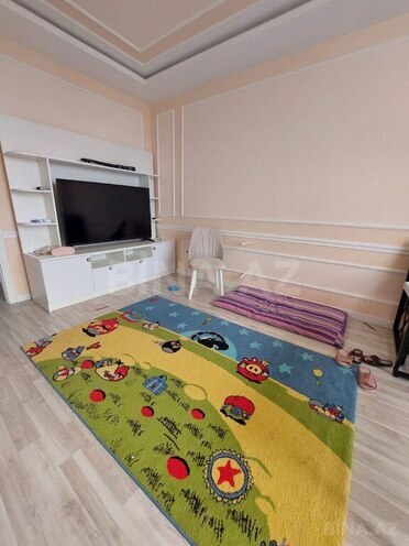 7 otaqlı həyət evi/bağ evi - Pirşağı q. - 240 m² (1)