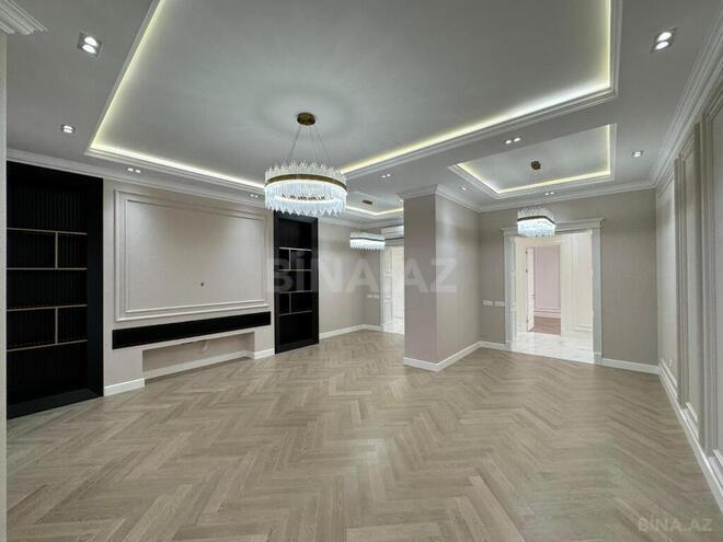 5-комн. новостройка - м. 28 мая - 205 м² (11)