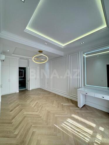 5-комн. новостройка - м. 28 мая - 205 м² (2)