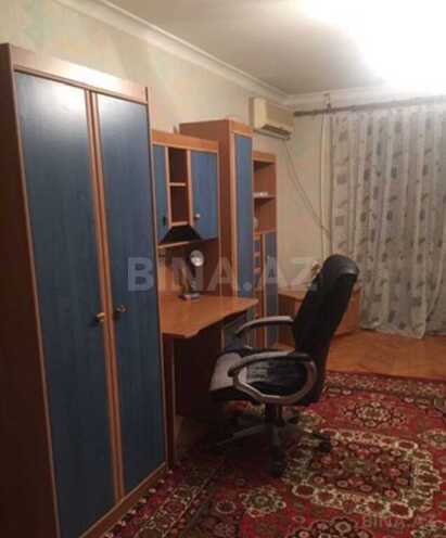 3-комн. вторичка - м. Иншаатчылар - 70 м² (2)