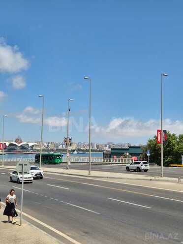 Satılır 1 otaqlı köhnə tikili 35 m², Bayıl q., photo 3 from 13