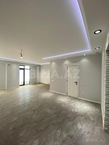 3-комн. новостройка - м. 8 ноября - 143 м² (5)
