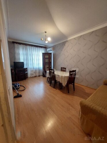 3-комн. вторичка - м. Элмляр Академиясы - 82 м² (1)