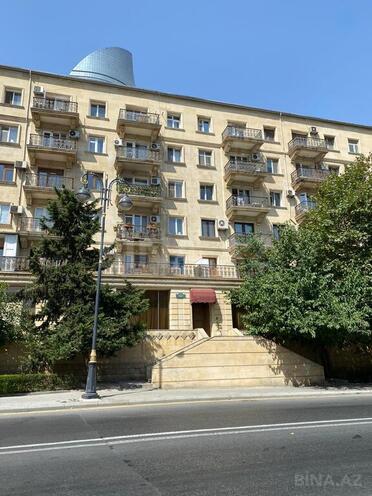 3-комн. вторичка - м. Ичеришехер - 65 м² (1)