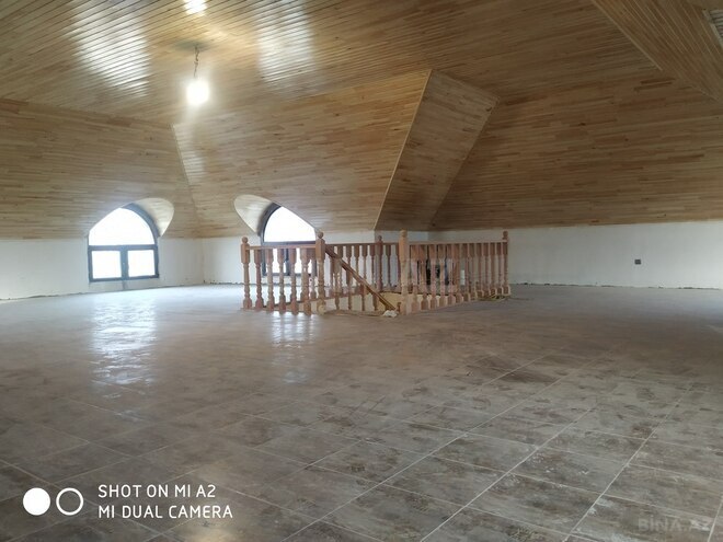 7 otaqlı həyət evi/bağ evi - Novxanı q. - 330 m² (13)