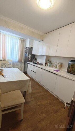 3-комн. вторичка - м. Иншаатчылар - 90 м² (8)