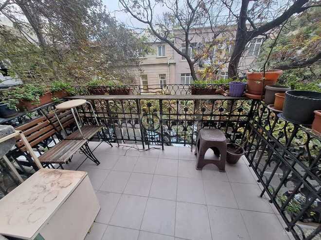 2-комн. вторичка - м. Ичеришехер - 60 м² (1)