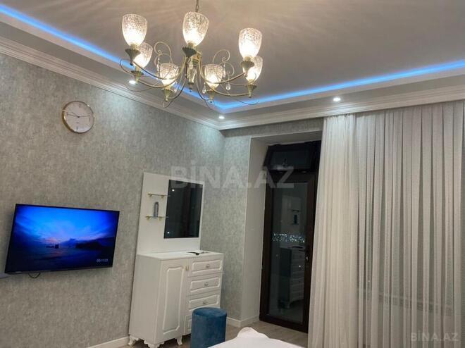 3 otaqlı yeni tikili - 8 Noyabr m. - 150 m² (14)