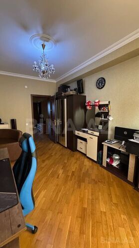 3-комн. новостройка - м. 8 ноября - 123 м² (13)