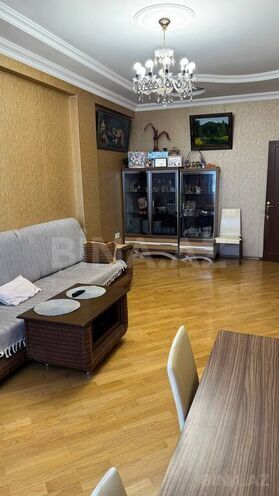 3-комн. новостройка - м. 8 ноября - 123 м² (2)
