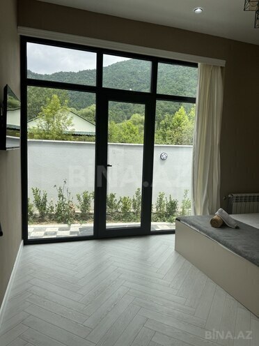 5 otaqlı həyət evi/bağ evi - Qəbələ - 200 m² (10)