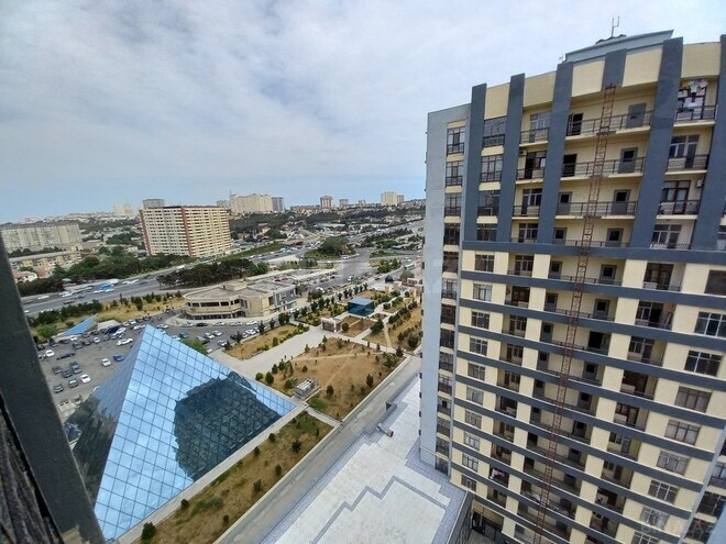 3-комн. новостройка - м. Автовокзал - 129 м² (1)