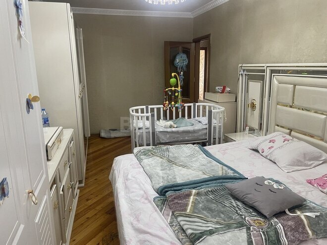 4 otaqlı köhnə tikili - Bakıxanov q. - 100 m² (2)