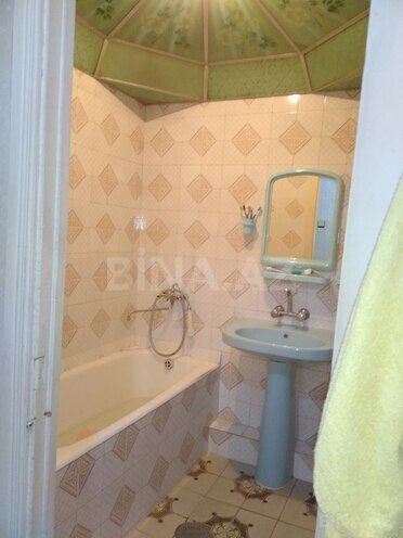 2 otaqlı köhnə tikili - Bakıxanov q. - 61.4 m² (10)