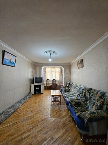 2 otaqlı köhnə tikili - İnşaatçılar m. - 55 m² (1)