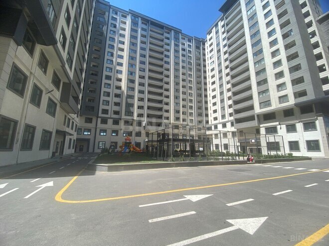 3 otaqlı yeni tikili - 8 Noyabr m. - 70 m² (2)