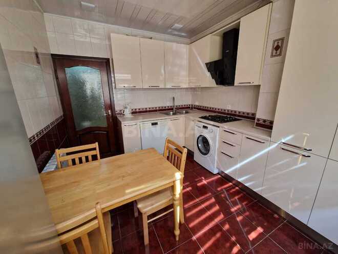 4 otaqlı köhnə tikili - Bakıxanov q. - 120 m² (12)