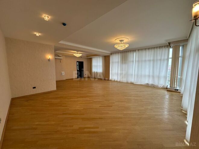 5-комн. новостройка - м. 28 мая - 263 м² (1)
