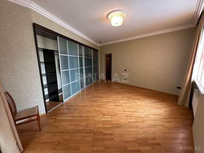 5-комн. новостройка - м. 28 мая - 263 м² (21)