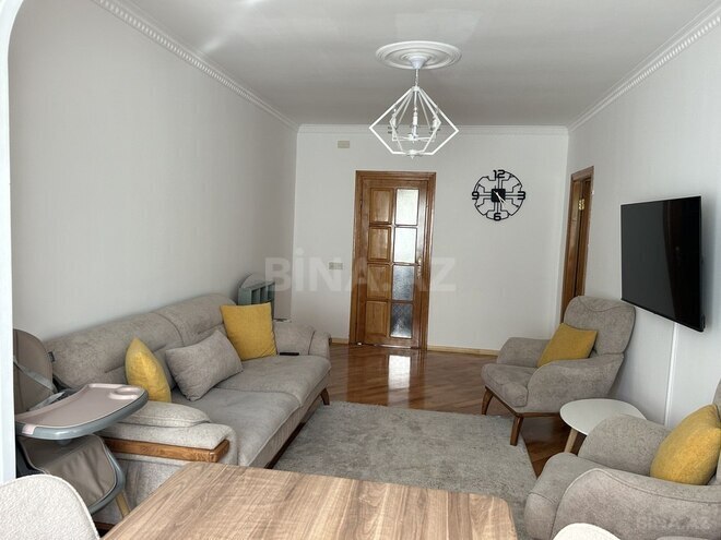 4 otaqlı köhnə tikili - Həzi Aslanov q. - 90 m² (2)