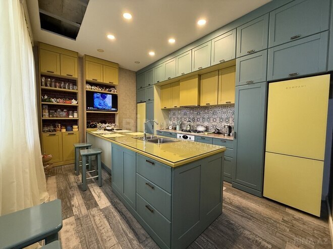 6 otaqlı həyət evi/bağ evi - Badamdar q. - 250 m² (6)